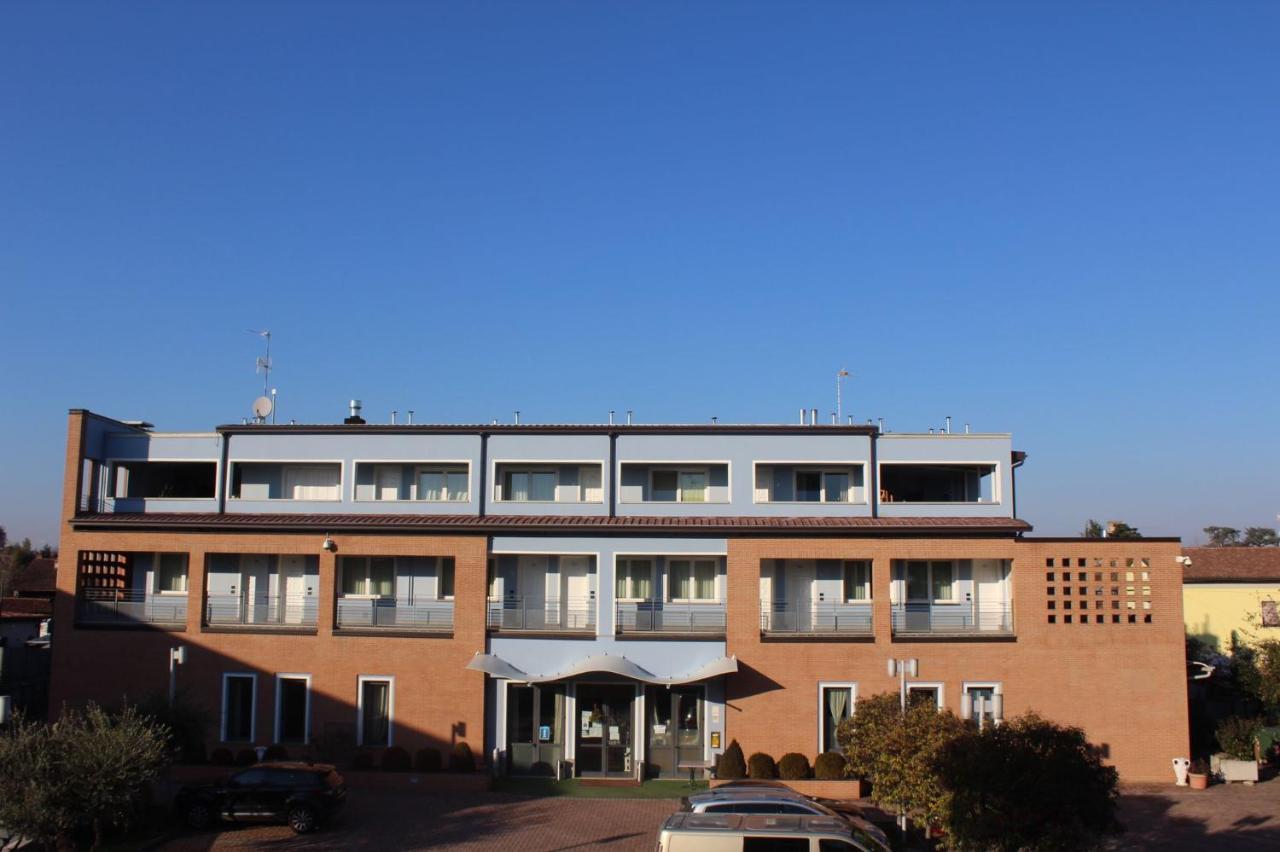 Veliero Camere Rovato Exterior foto